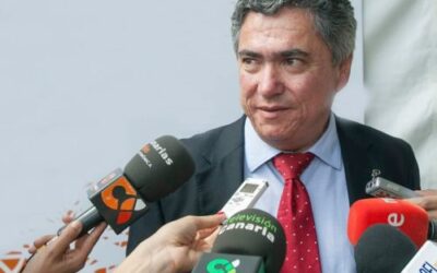 El presidente del COF de Las Palmas en la Junta Directiva de la Asociación de Colegios Profesionales de Canarias