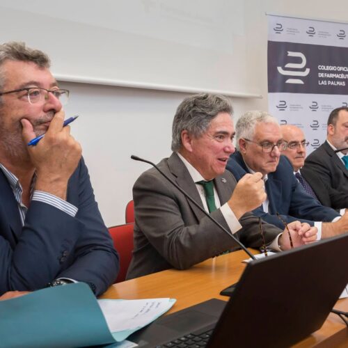 Director general de Programas Asistenciales agradece la labor que prestan los farmacéuticos en todos los ámbitos