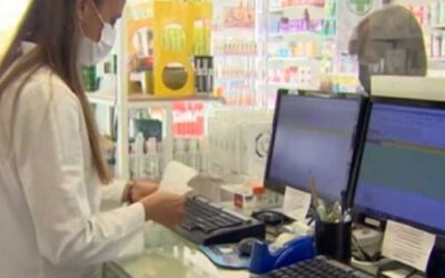 Las farmacias de Canarias emiten más  de 31 000  certificados COVID-19 en enero