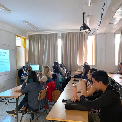 La vocalía de Lanzarote colabora con la formación del alumnado del Ciclo de Técnico en Farmacia del CEIP Zonzamas