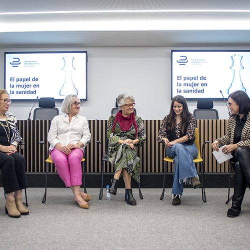 Farmacia, de las profesiones en las que la mujer es referente